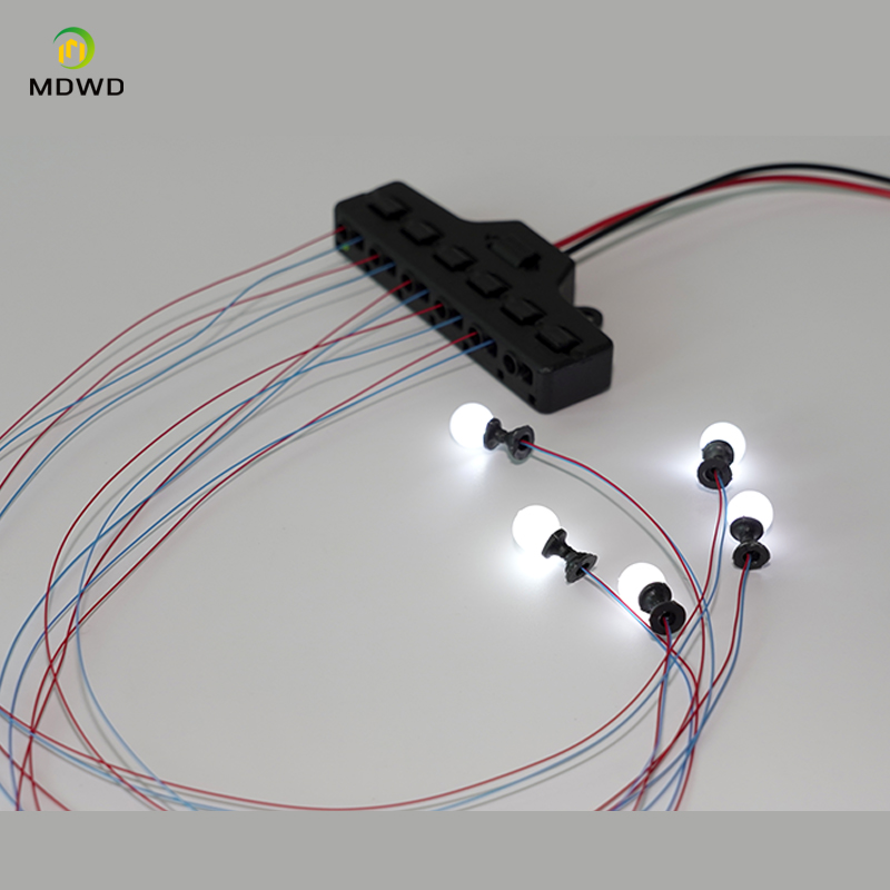 Port Sharer Paralleler LEDLlig - огляд і ціна Desk Setup Modern