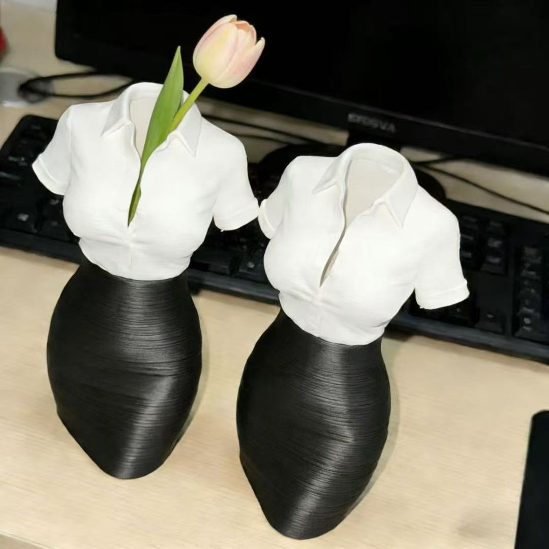 3d Printed Sexy Office Lady Bo - огляд і ціна Desk Setup Plant