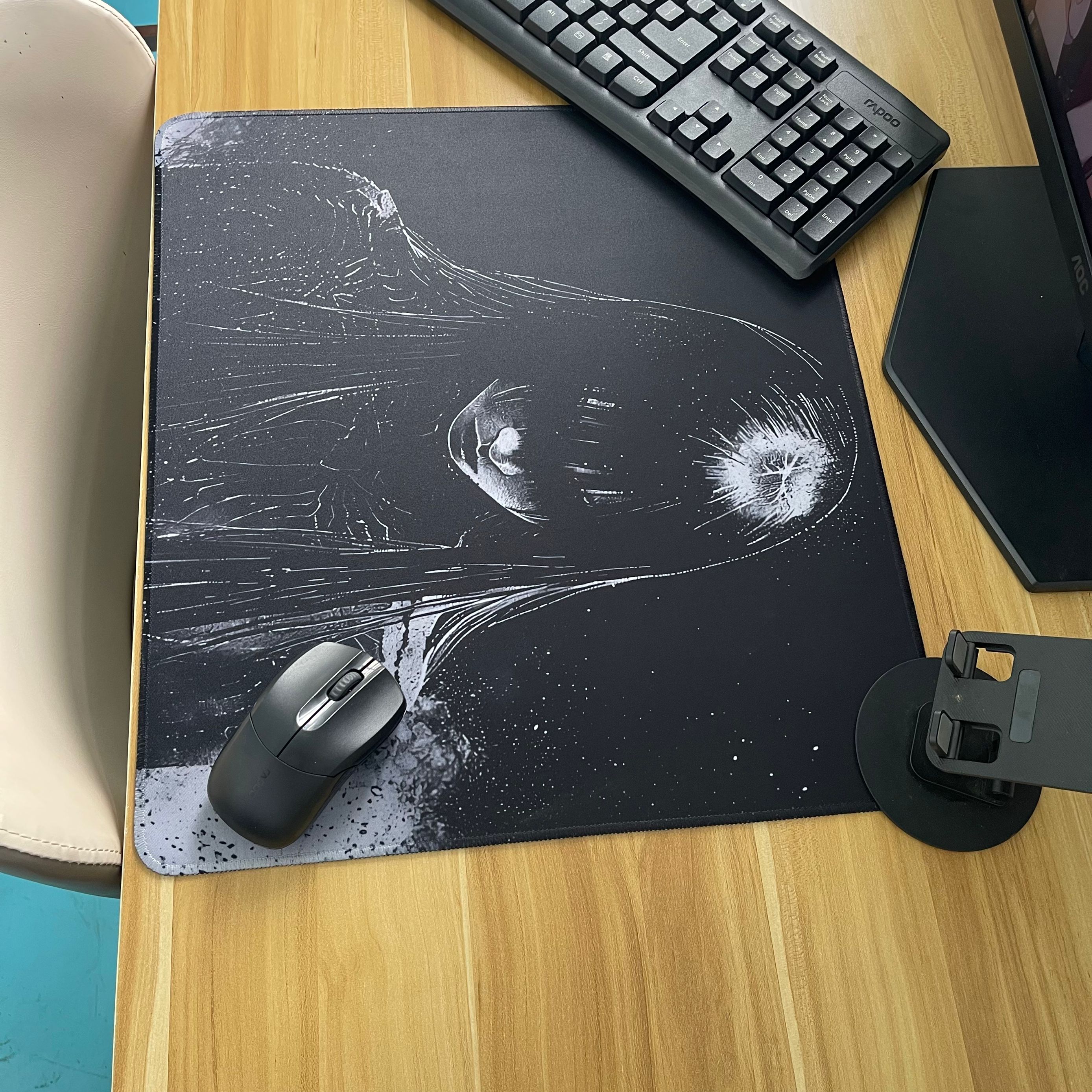 Mouse pad dark style themed pa - огляд і ціна Desk Setup Dark