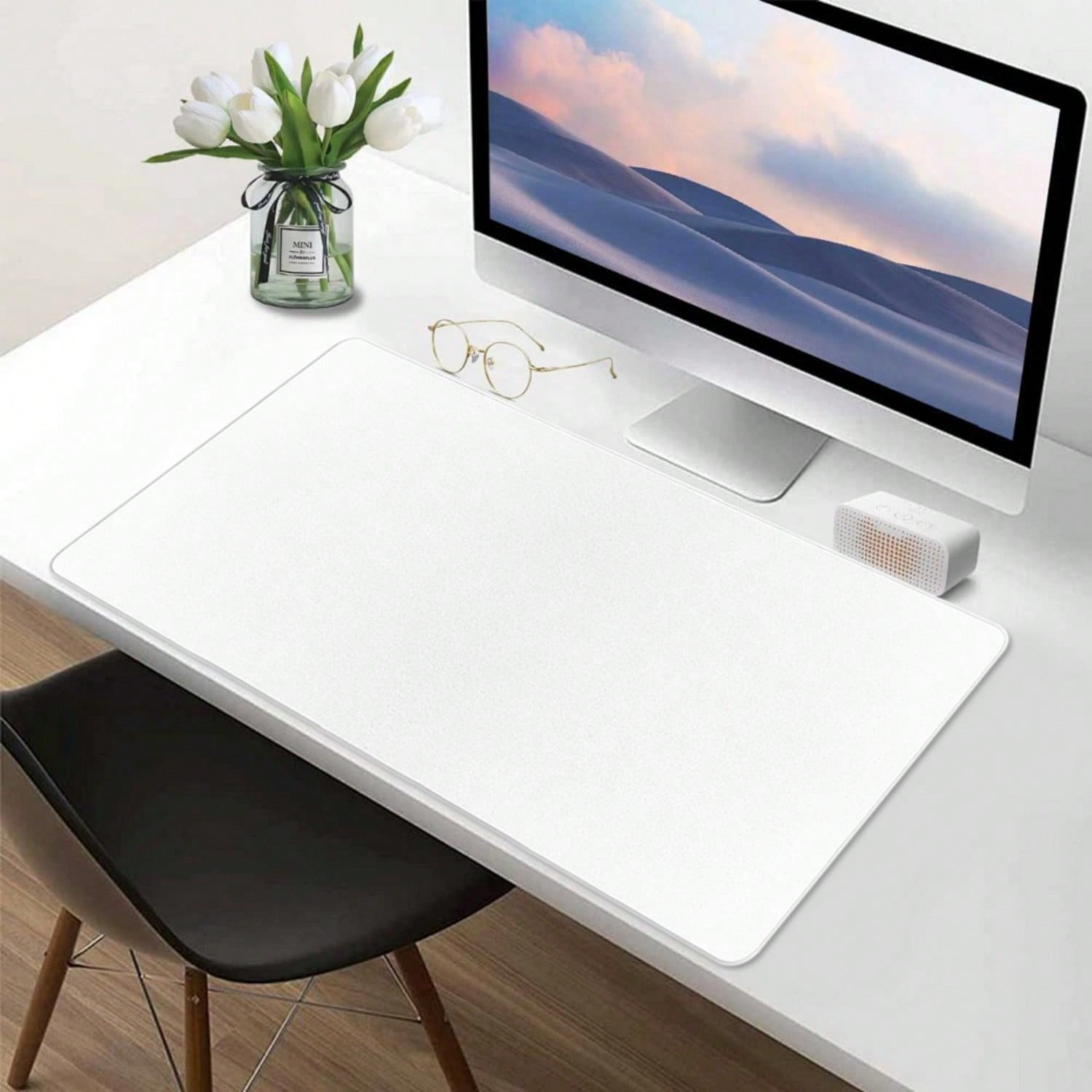 Japanese-Style Wave Surfing Mo - огляд і ціна Desk Setup Artist